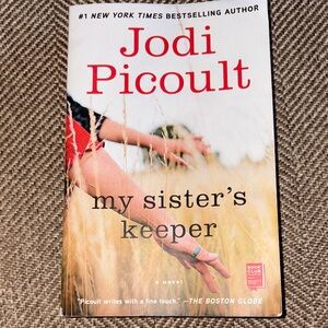 Jodi Picoult 'My Sister's Keeper' Book